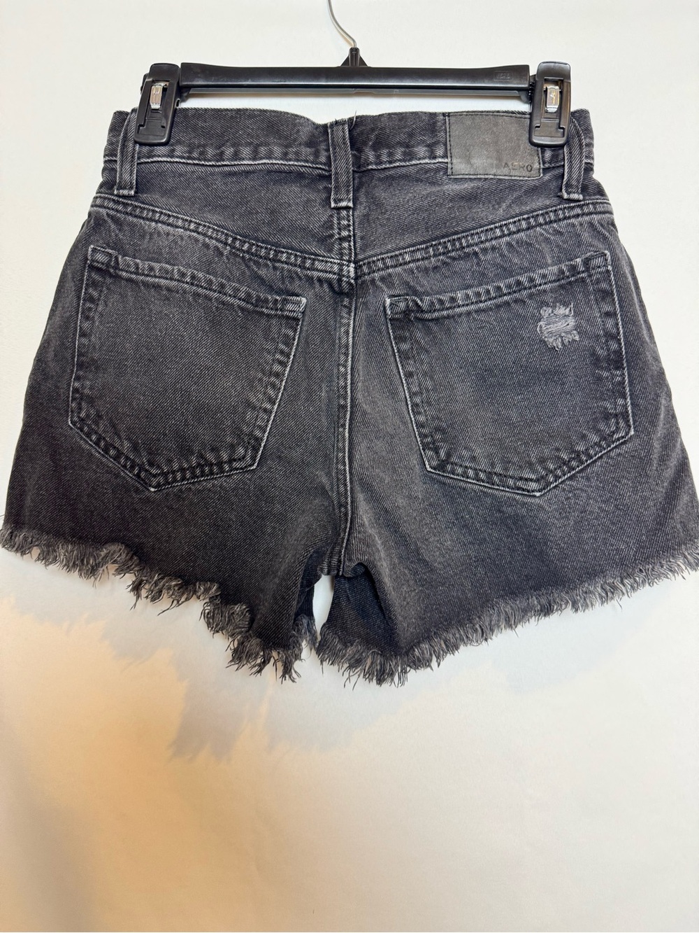 Aeropostale Black Distressed 90’s High-Rise Cut Off Denim Shorts 0 - Picture 2 of 5